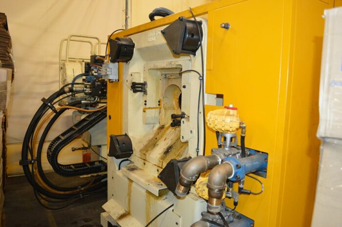 247 Ton Husky Hylectric H225 Injection Molding Machine 2 Husky 247 ton