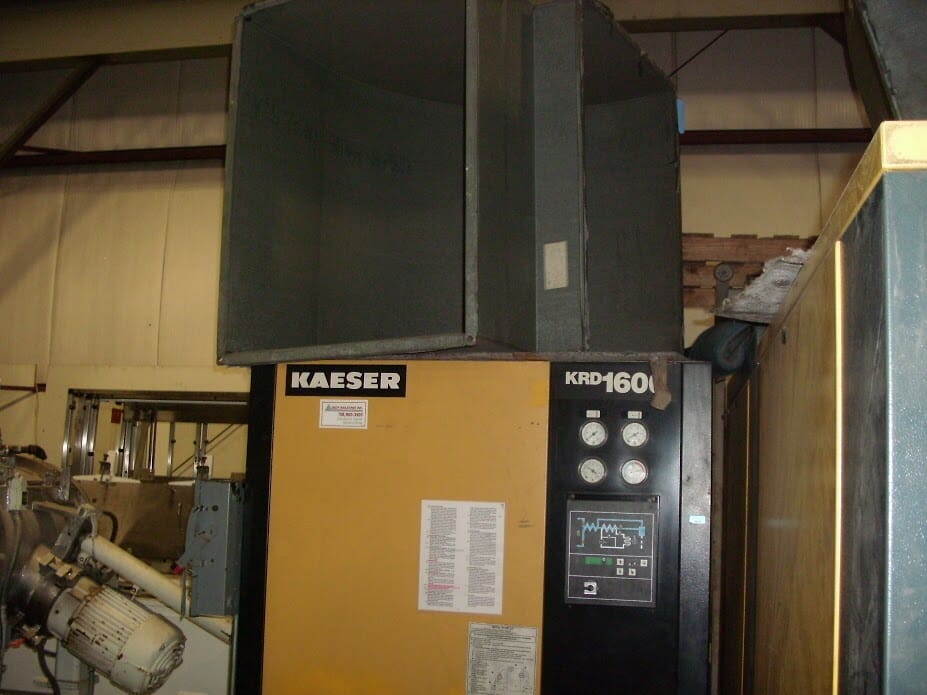 goedkoop Vernietigen ozon Used 300 HP Kaeser ESD 300 Air Compressor