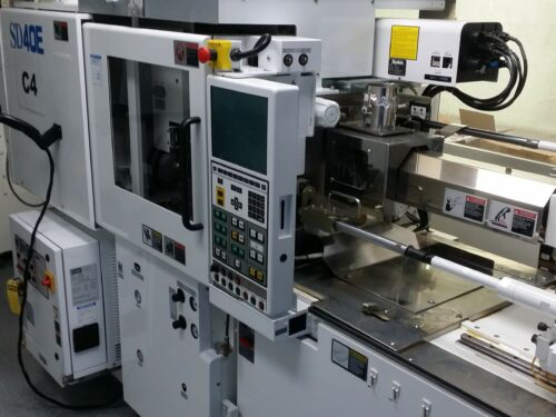 Used 40 Ton Sumitomo SD40E Horizontal Injection Molding Machine 1 Used 40 Ton Sumitomo