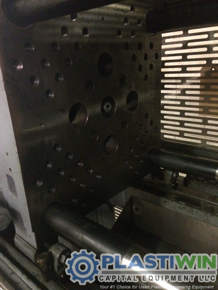 40 Ton Nissei PN40-2A Injection Molding Machine 4 40 Ton Nissei PN40-2A Injection Molding Machine