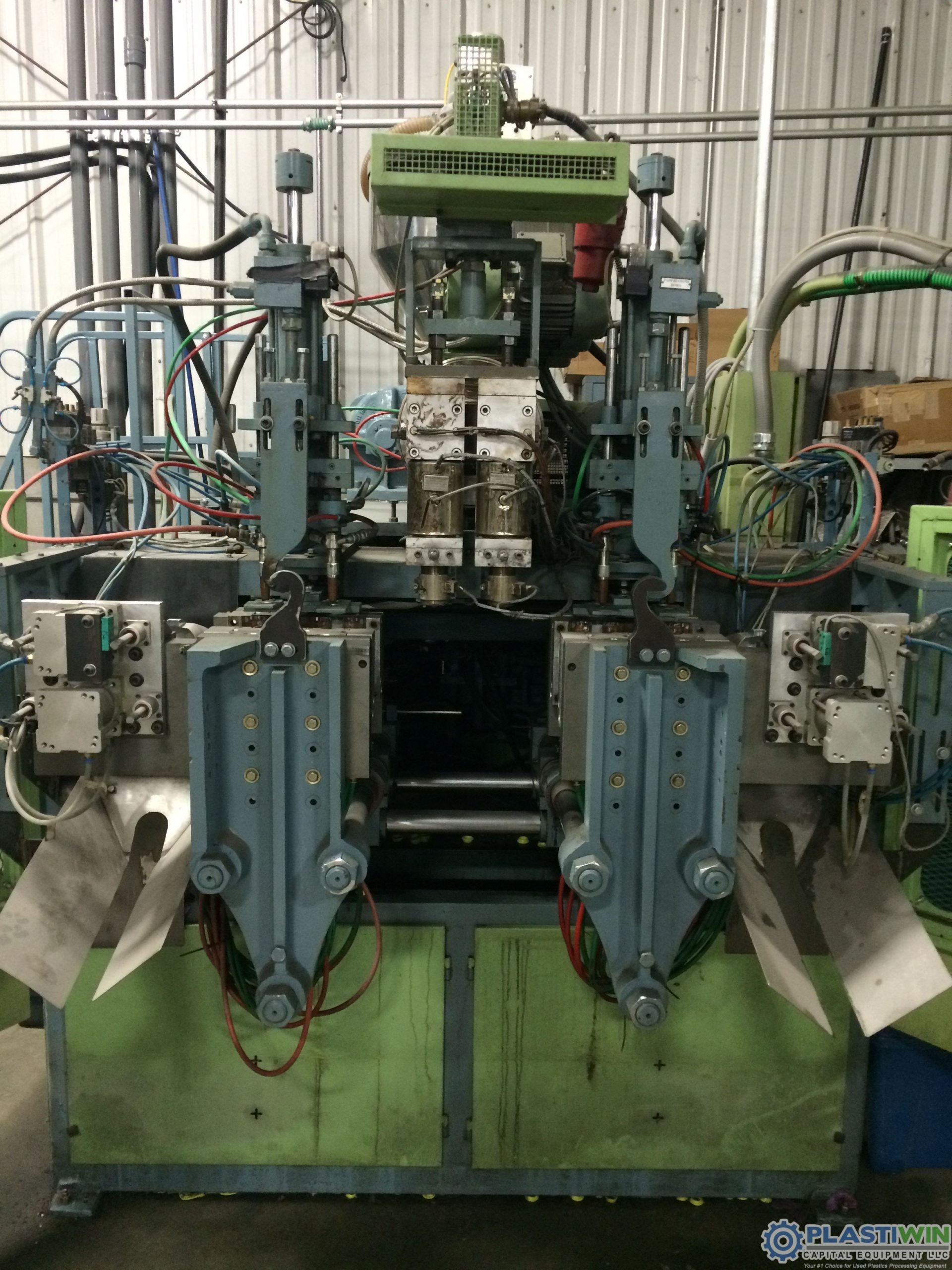 dual head extrusion blow molding machine used