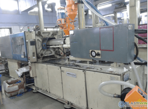 Used 2000 Sumo 180 Ton Injection Molding Machine