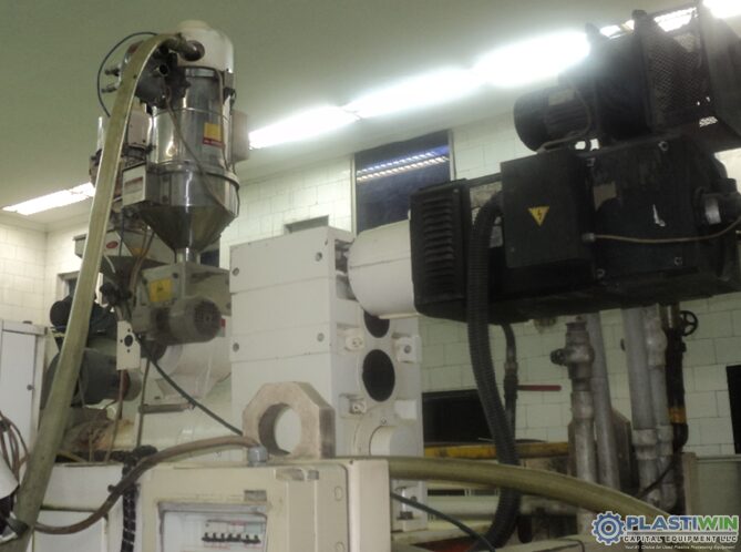 used double station jomar blow moulding equipment
