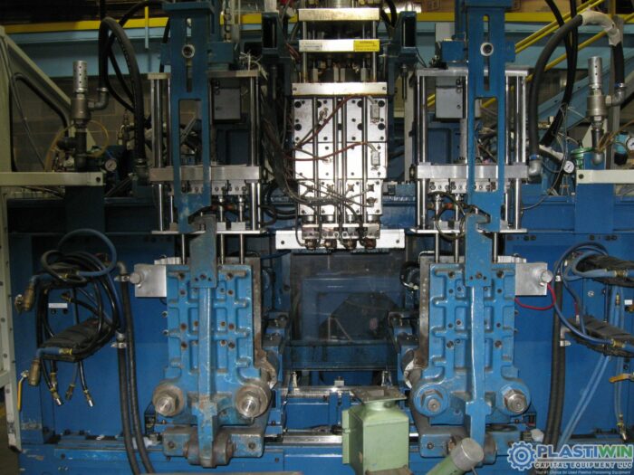 used 2000 tba-30dlh extrusion blow molding machine