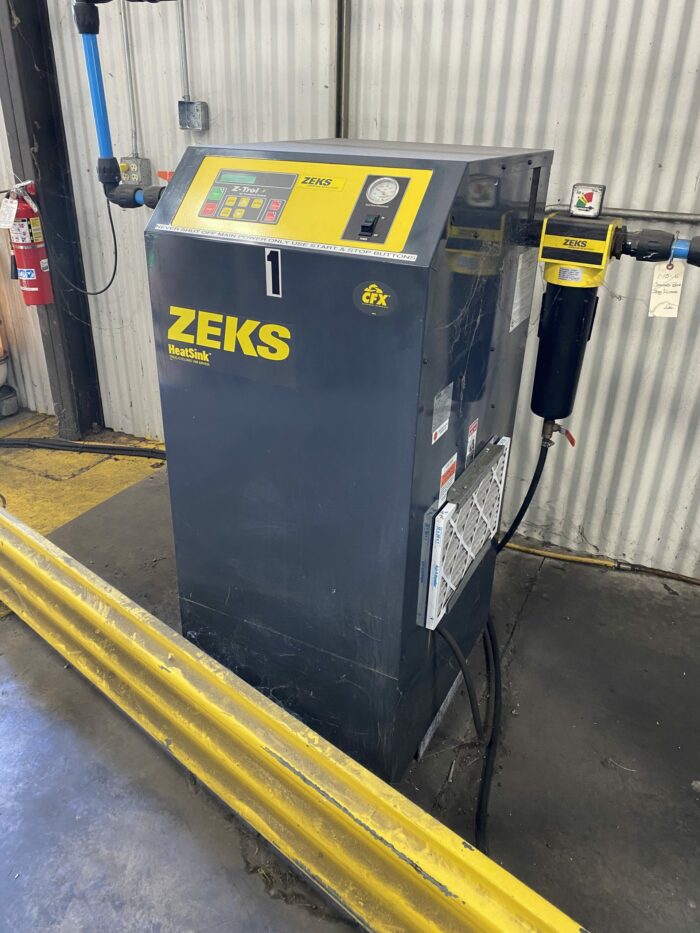 Used Zeks Air Dryer 1 Used Zeks Air Dryer