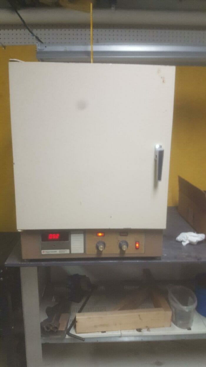 used 20 ton morgan press gt-100 injection molding machine