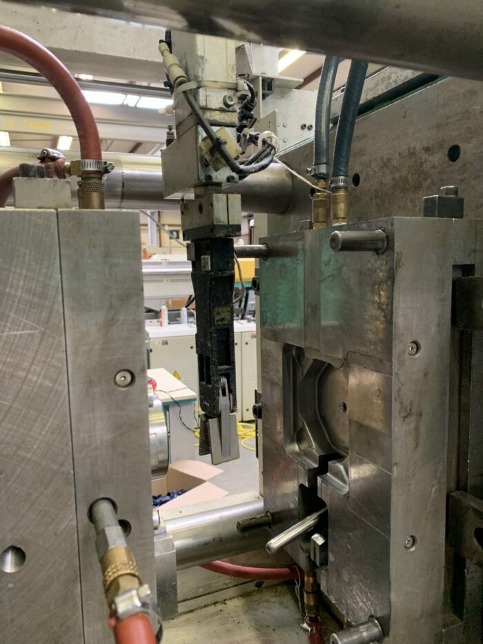 used conair mxr robot