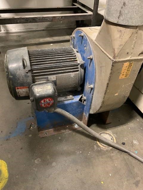 used 40 hp cumberland 684 grinder with blower cyclone