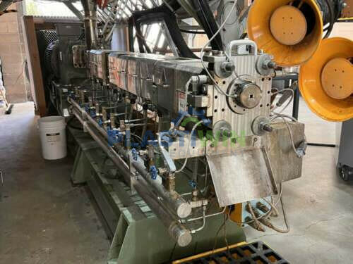 Used 63mm Nanjing Giant Twin Screw Extruder w Gala Complete Pelletizing Line