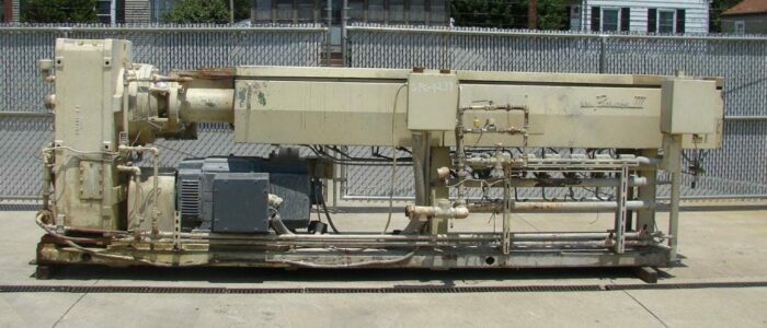 used 4.5” nrm 200 hp 34:1 l/d pacemaker iii single screw extruder