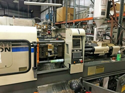 Used 33 Ton Cincinnati Milacron VST 33 Injection Molding Machine