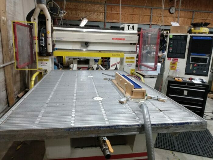 Used 3-Axis Thermwood C40 CNC Router