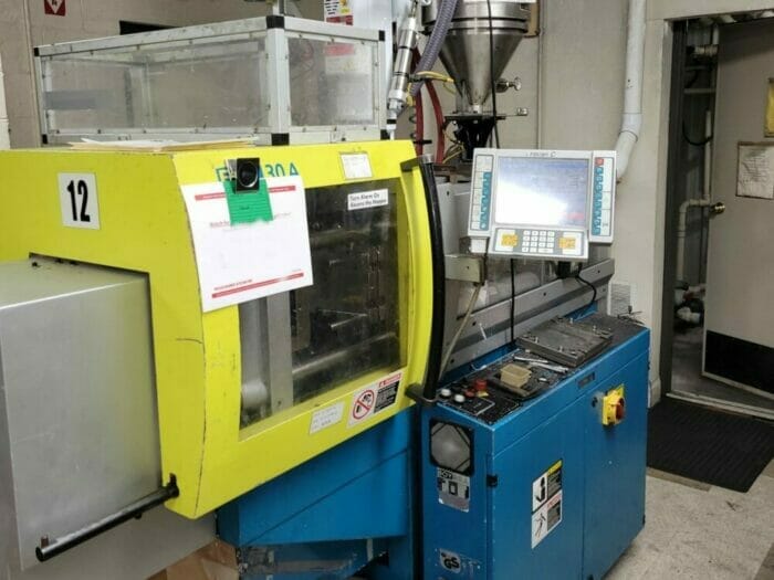 Used 30 Ton Boy 30A Injection Molding Machine