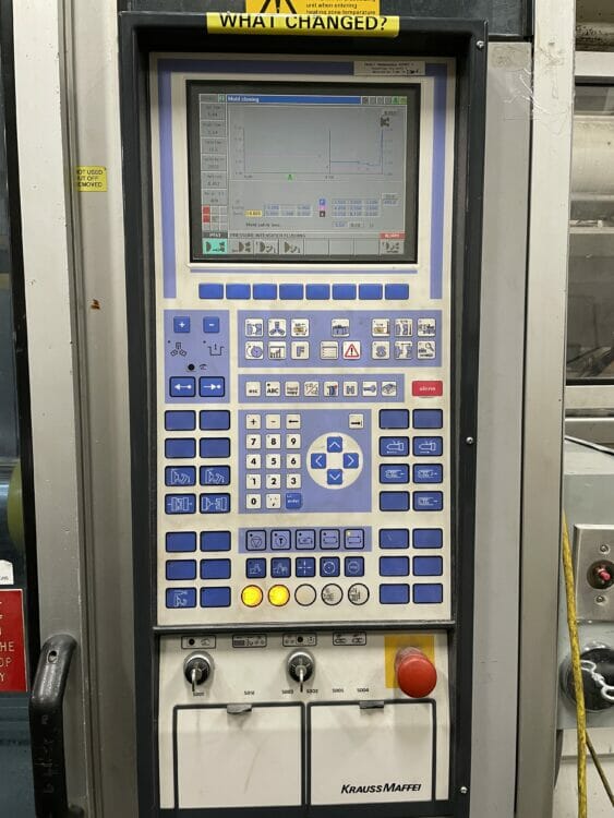 Used 506 Ton Krauss Maffei 450-3500 C3 Injection Molding Machine