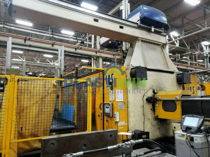Used 1100 Ton Husky H1000 RS115/100 Injection Molding Machine