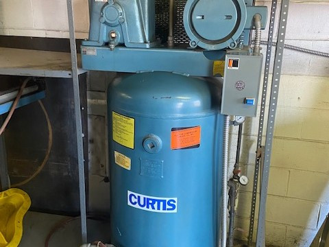 Used 7.5 HP Curtis Air Compressor
