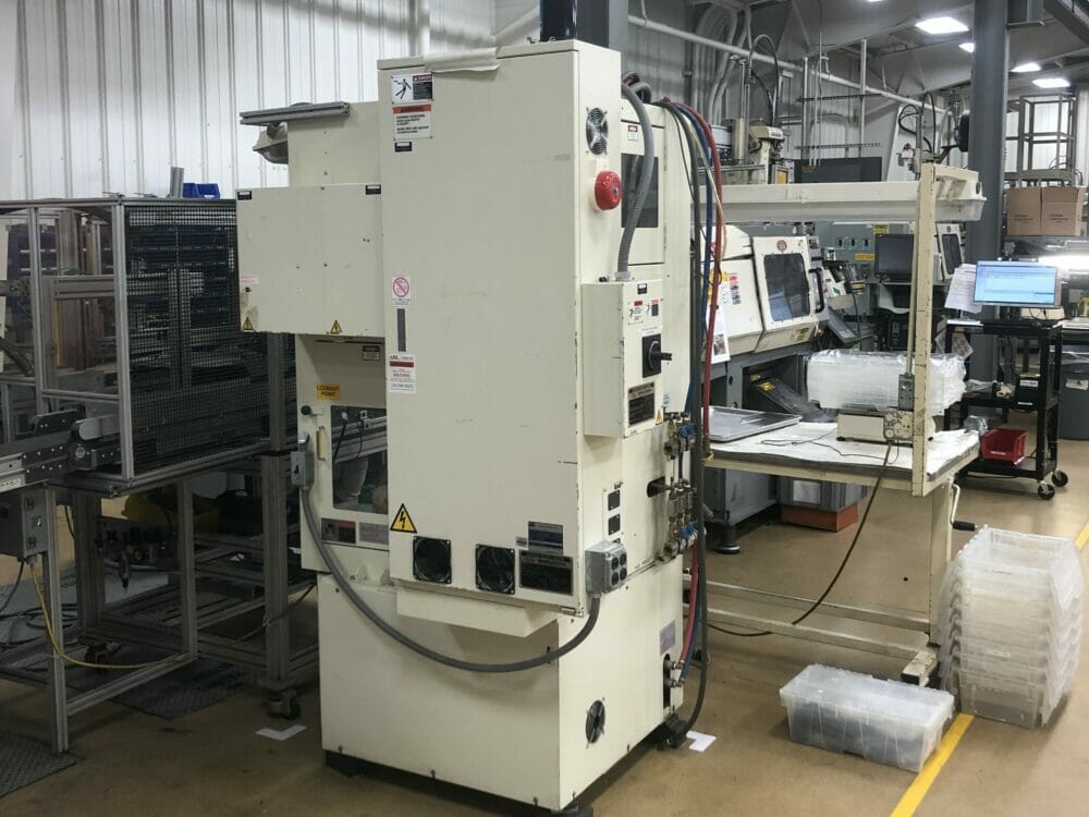 Used 10 Ton Nissei STX10R2V Vertical Injection Molding Machine