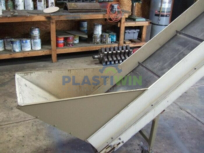 Used 12ft Incline Cleated Infeed Conveyor