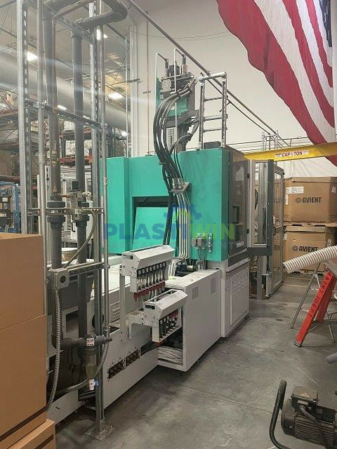 Used 180 Ton Arburg 1500T 1600-290 Vertical Vertical Injection Molding Machine