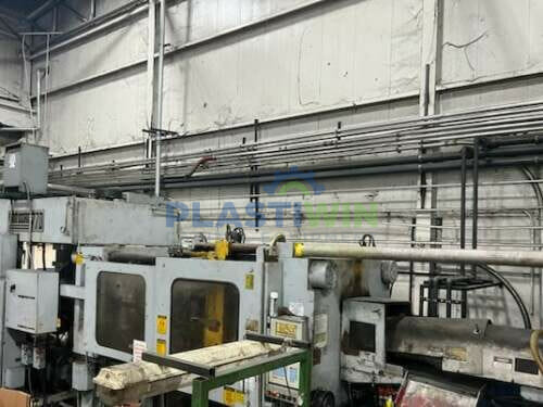 Used 770 Ton Van Dorn 770H-RS-165F Injection Molding Machine