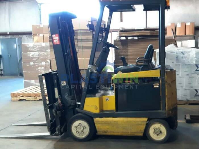 Used Yale 3000 lbs Forklift
