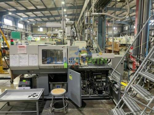 Used 40 Ton Nissei NS40-5A Injection Molding Machine