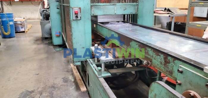 Used Sencorp Model 822 Thermoforming Machine