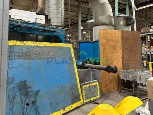 Used Ferry 160 4 Arm Rotational Molding Machine