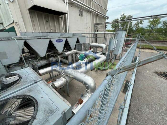 Used 160 Ton Carrier Model 30XA Air Cooled Chiller