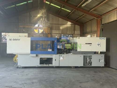 Used 300 Ton Toyo SI-300V-6/J450HCU Injection Molding Machine