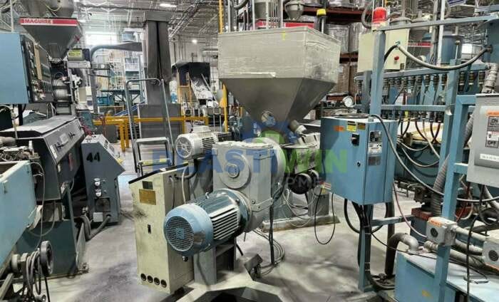 Used Kiwex Model SJ45/25 Co-Extruder