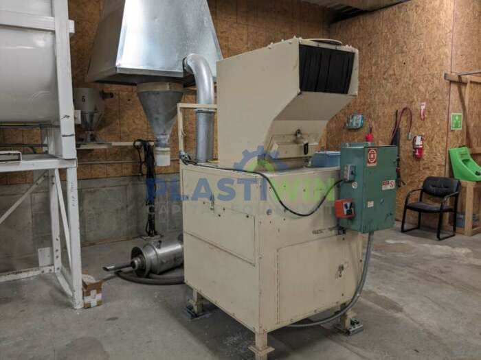 Used 25 HP Granulator with Vacuum Loader