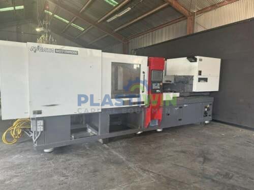 Used 315 Ton Niigata MD310-W6000 Injection Molding Machine