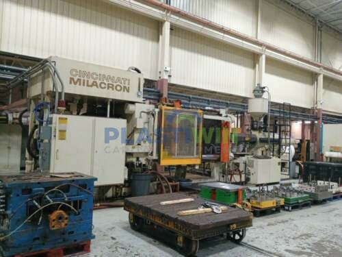 Used 1000 Ton Cincinnati Milacron 1000-165 W/P Injection Molding Machine