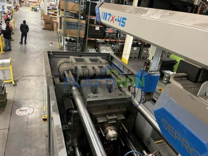 Used 720 Ton Toshiba All Electric Injection Molding Machine