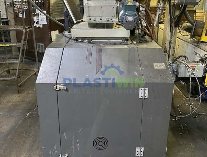 Used 20HP Cumberland FX1620 Grinder