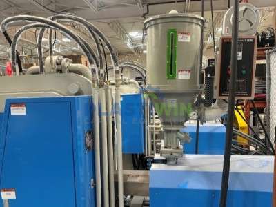 Used 55 Ton Jie Yang Horizontal Injection Molding Machine