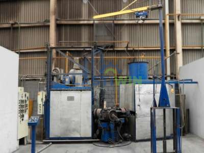 Refurbished McNeil 800 (3) Arm Rotational Molding Machine