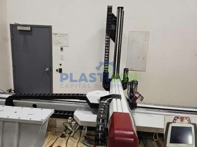 Used Wittmann Model W843 PRO Robot