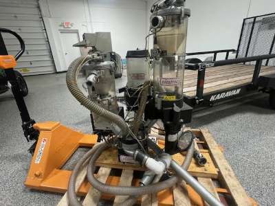 Used Plastrac GF-403 3-Component Gravimetric Blender