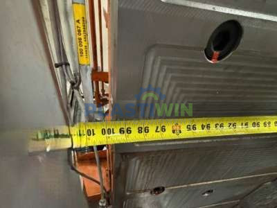 Used Staubli K340560220 Magnetic Platen