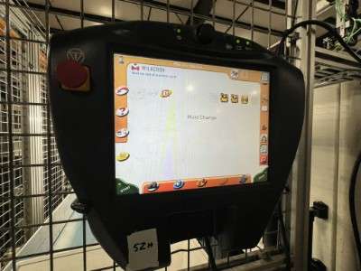 Used Sepro CM-Success 11 Robot