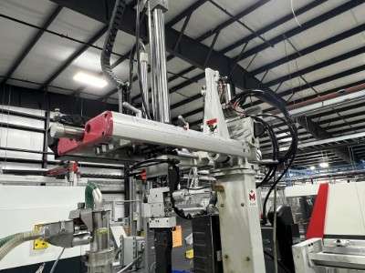 Used Sepro SR-55 SP Sprue Picker Robot