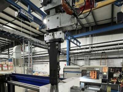 Used Sepro SR-65 SP Sprue Picker Robot