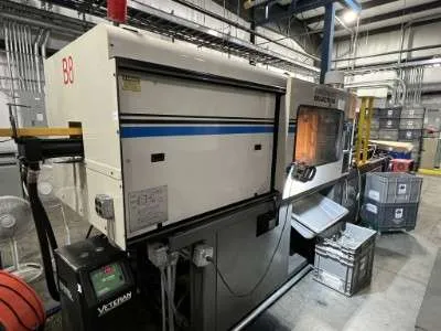 Used 220 Ton Cincinnati Milacron VT220-10 Horizontal Injection Molding Machine