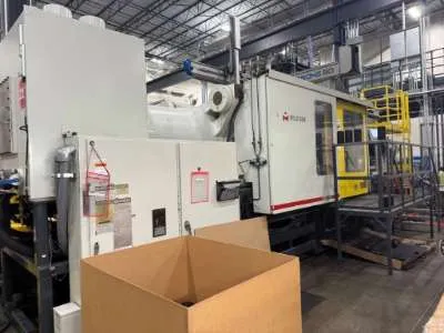 Rebuilt 850 Ton Cincinnati Milacron VL850-362 Horizontal Injection Molding Machine