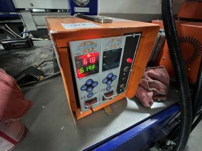 Used Incoe 2 Zone Hot Runner Controller