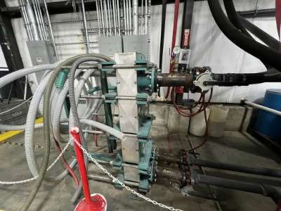 Used Superchanger Model EC5-049-2MH Chilling System Holding Tank
