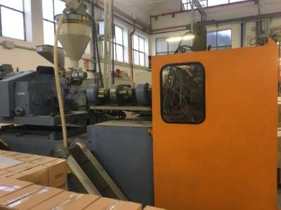 Used Meccanoplastica MP2S Extrusion Blow Molding Machine