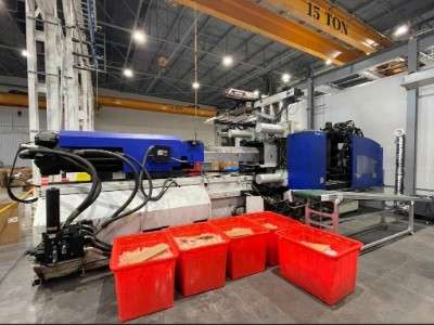 Used 730 Ton Demag Model 5248 Injection Molding Machine